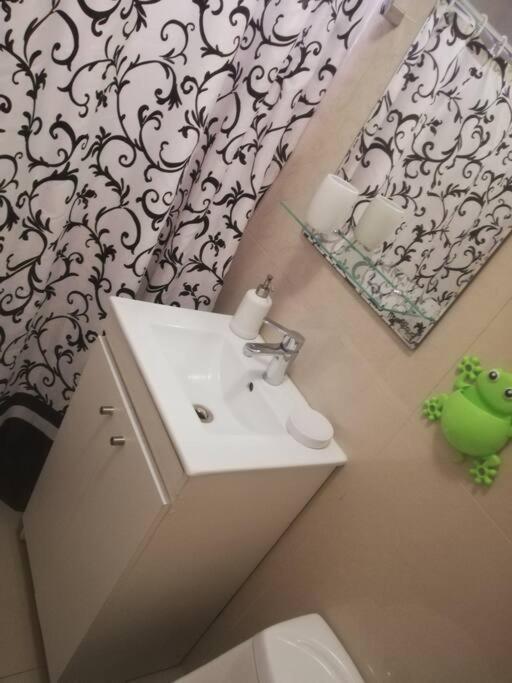 Casa Familiar Cerca Estadio Bicentenario La Florida Сasa de vacaciones
